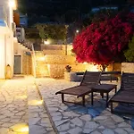 Instaview شقة تولو
