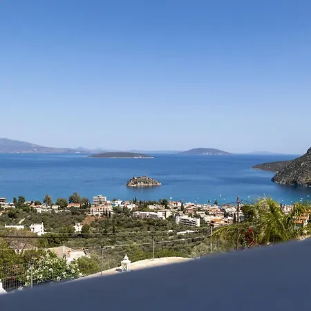 Instaview Апартаменты Толон