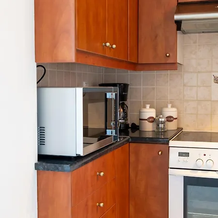 Instaview Апартаменты Толон